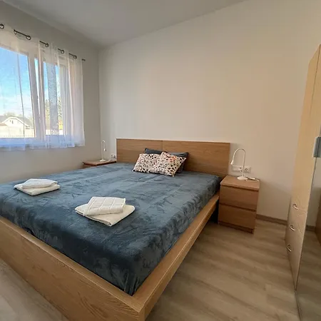 Kutyagazdi Apartment *